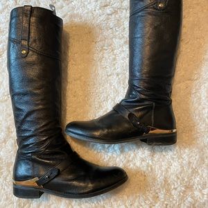 Black leather riding boots